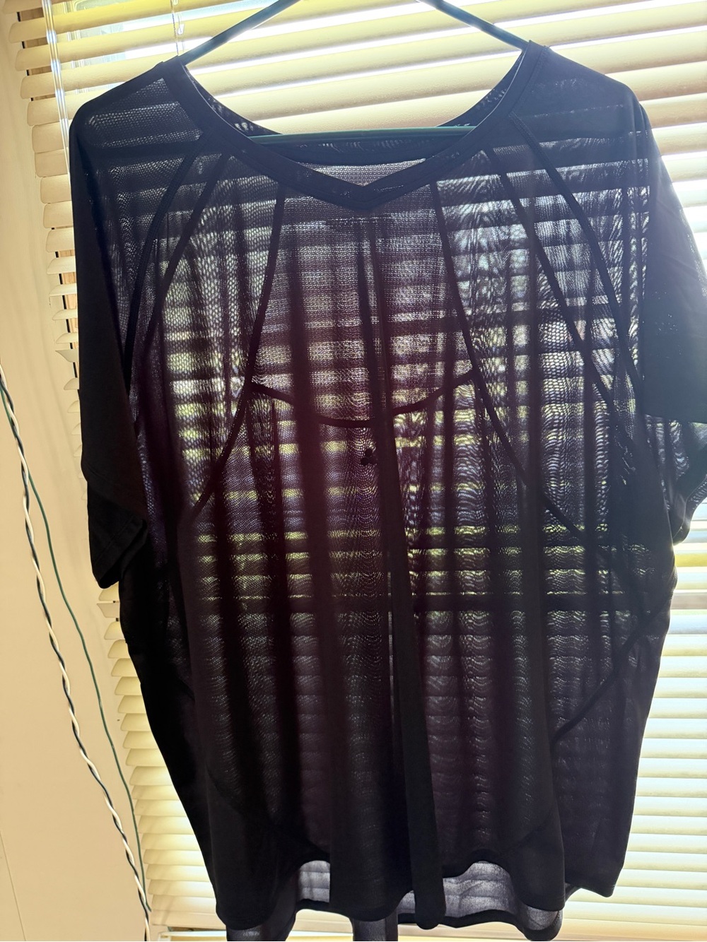 Tek Gear Black Sheer V-Neck Short Sleeve Top